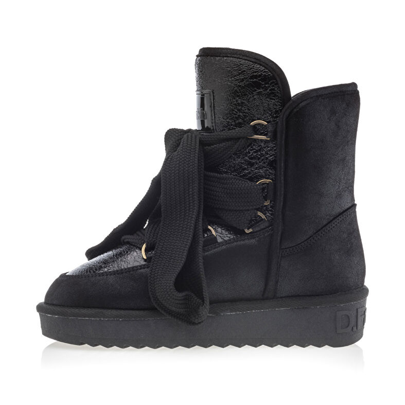 Botas negras de mujer / Botines