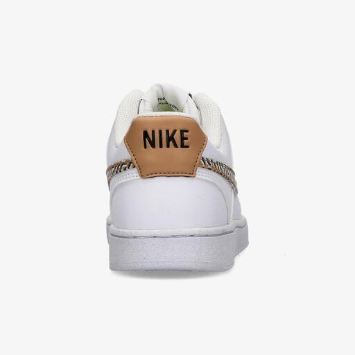  Nike Court Vision