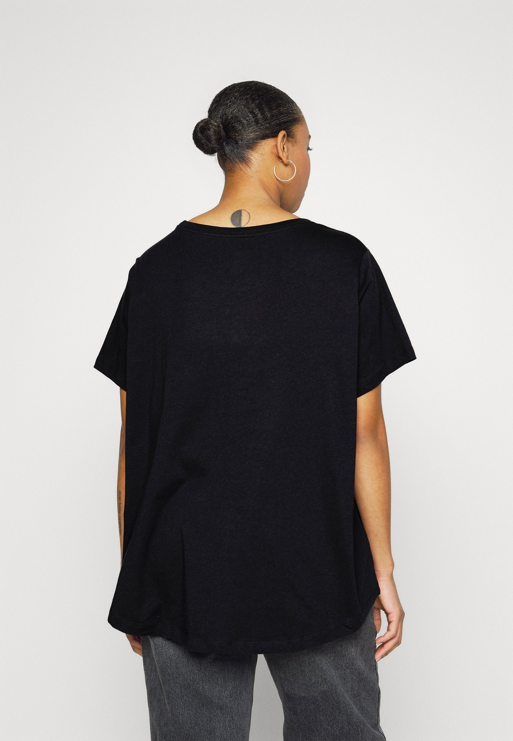 T-shirts Nike Sportswear