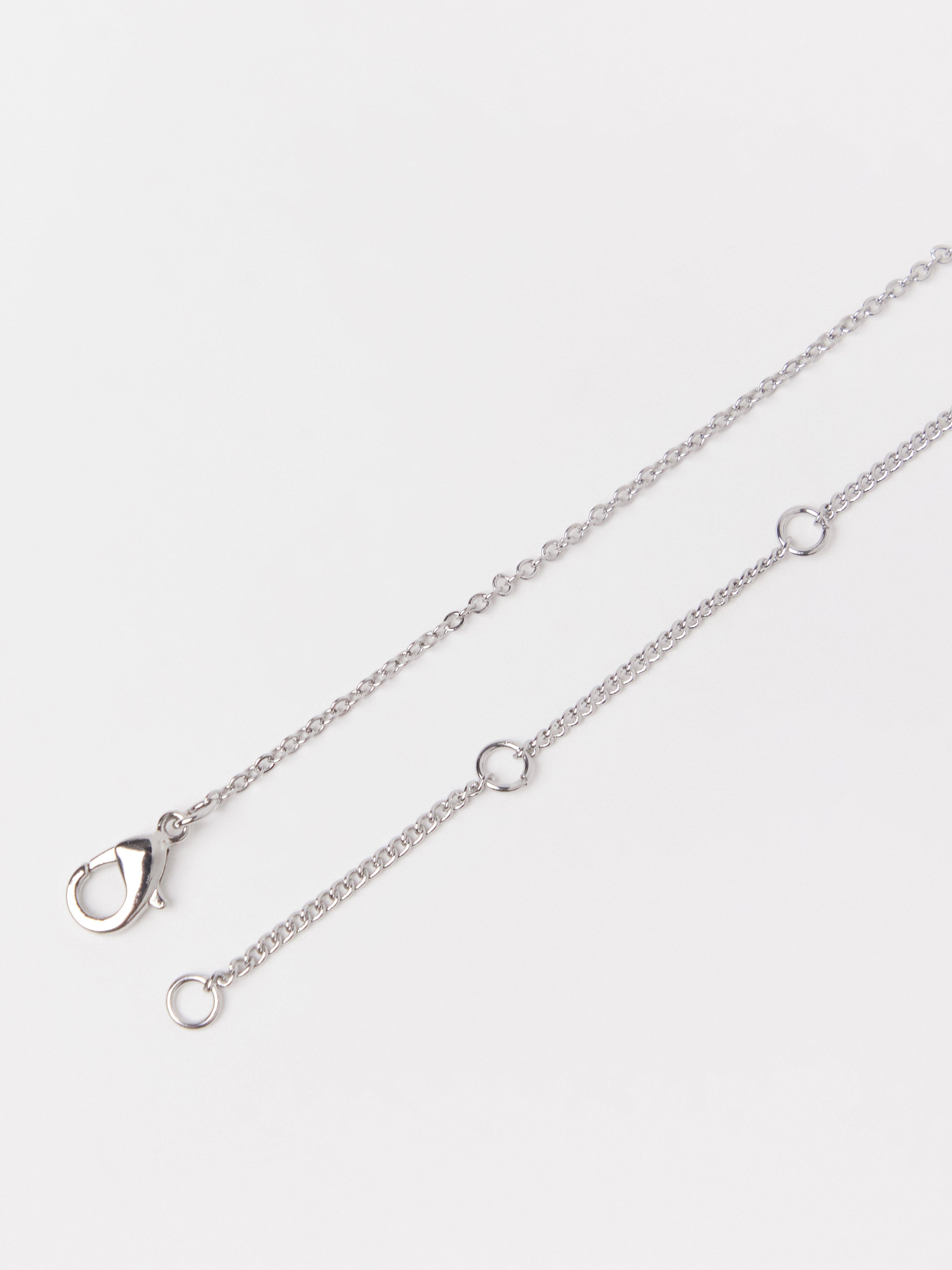 Collar de plata