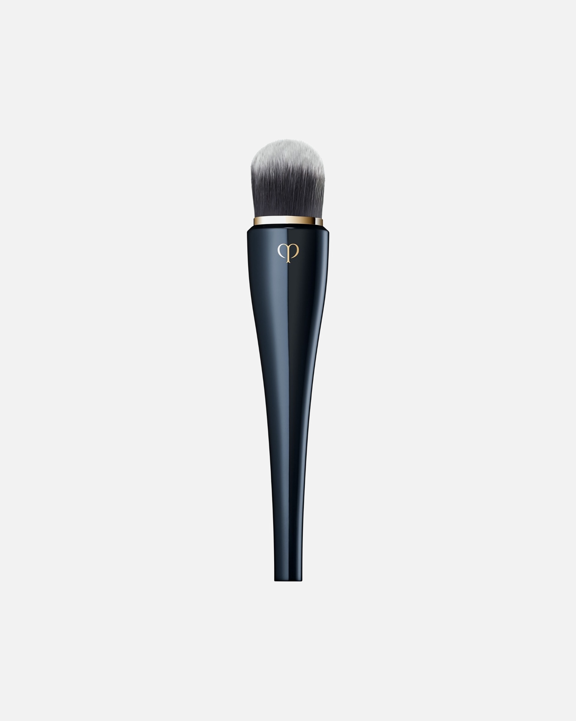 Clé de Peau Beauté Foundation Brush, kevyesti peittävä, 1 kpl