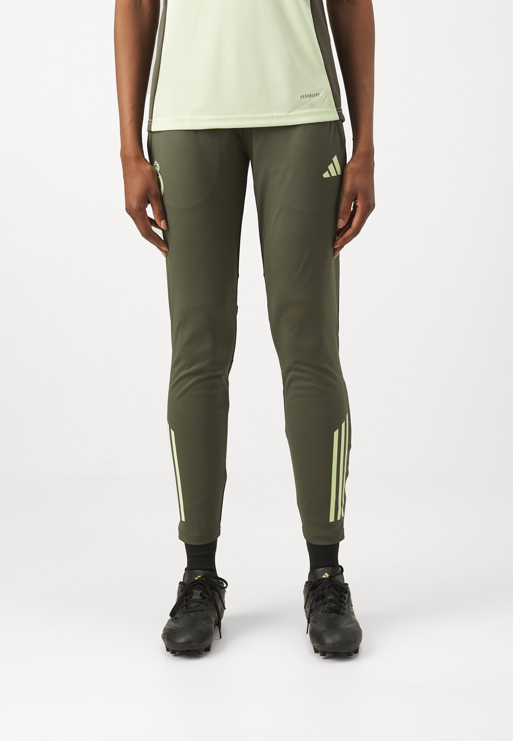 adidas Performance REAL – Clubwear – Utility Grau