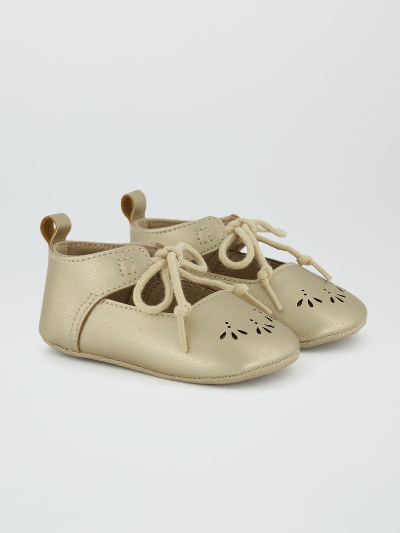 Bailarinas fechadas - douradas