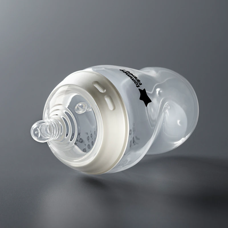 Mamadeira autoesterilizante anticólica Tommee Tippee Natural Start