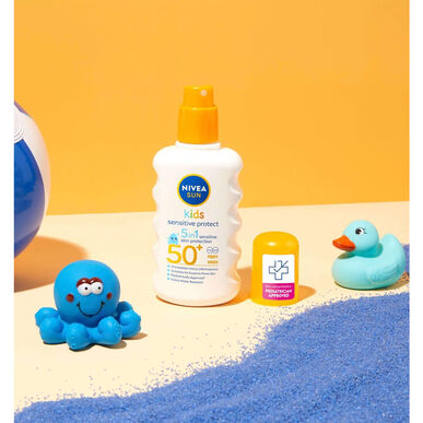 Nivea Sun sprej za bebe Kids Sensitive FP50 krema za sunčanje 200 ml 200 ml