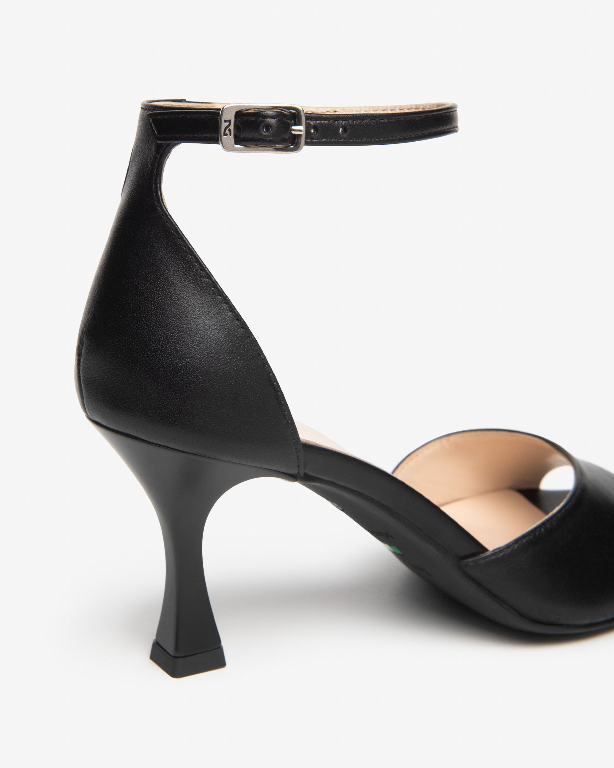  Damen-Ledersandalen
