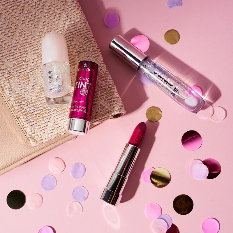gloss labial volumizador essence Extreme Shine