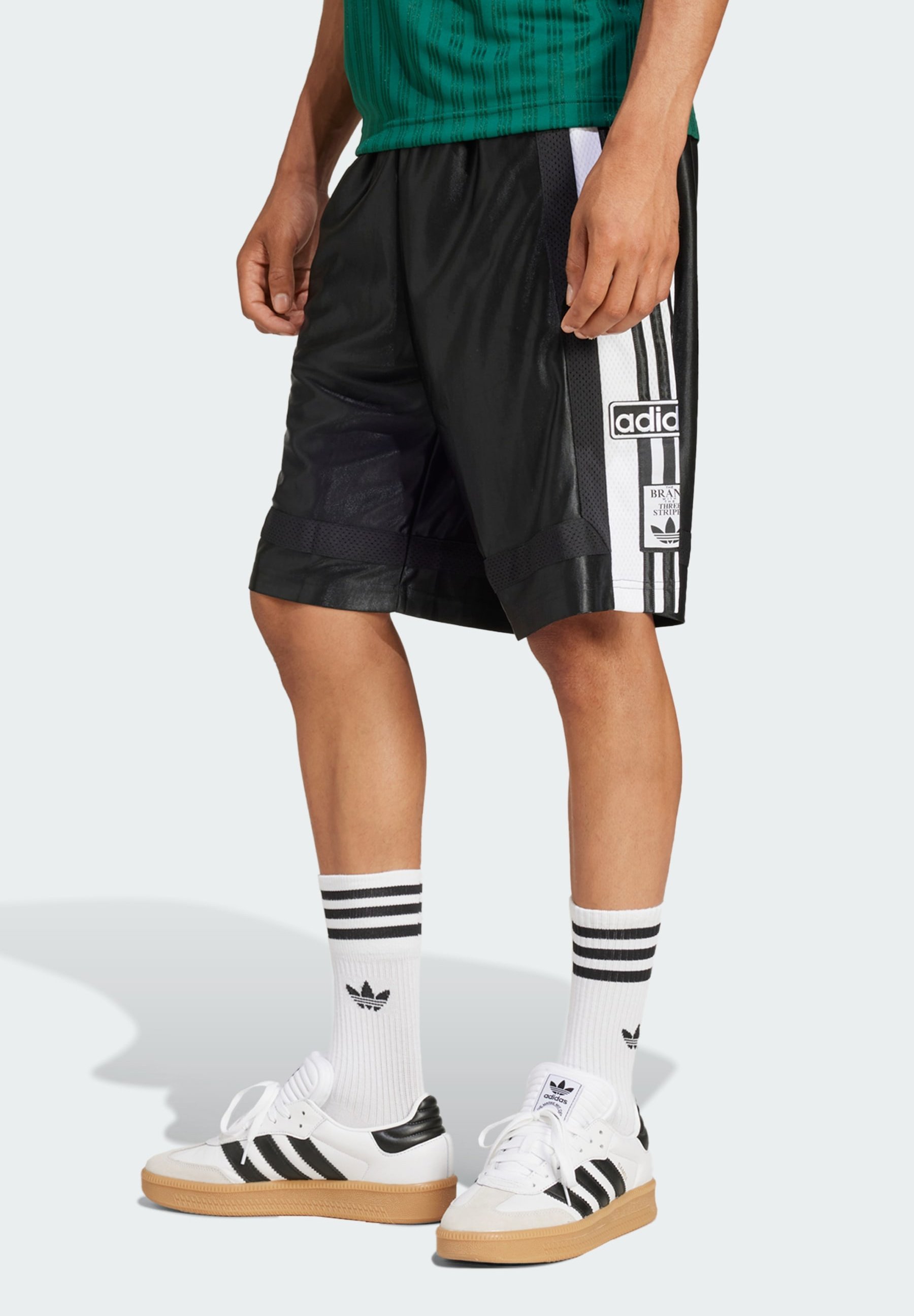 adidas Originalsi vabaaja lühikesed püksid