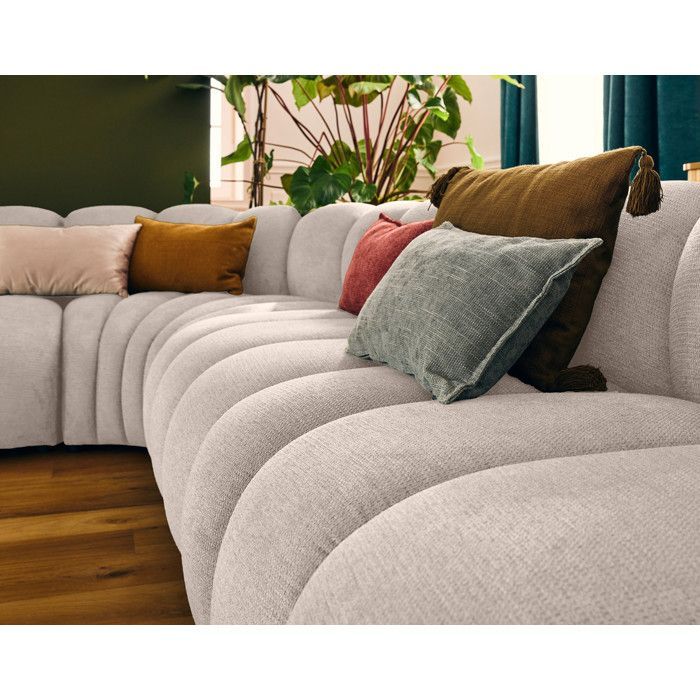 Debbie - Sofá modular esquinero derecho de 5 plazas en tela texturizada - Beige