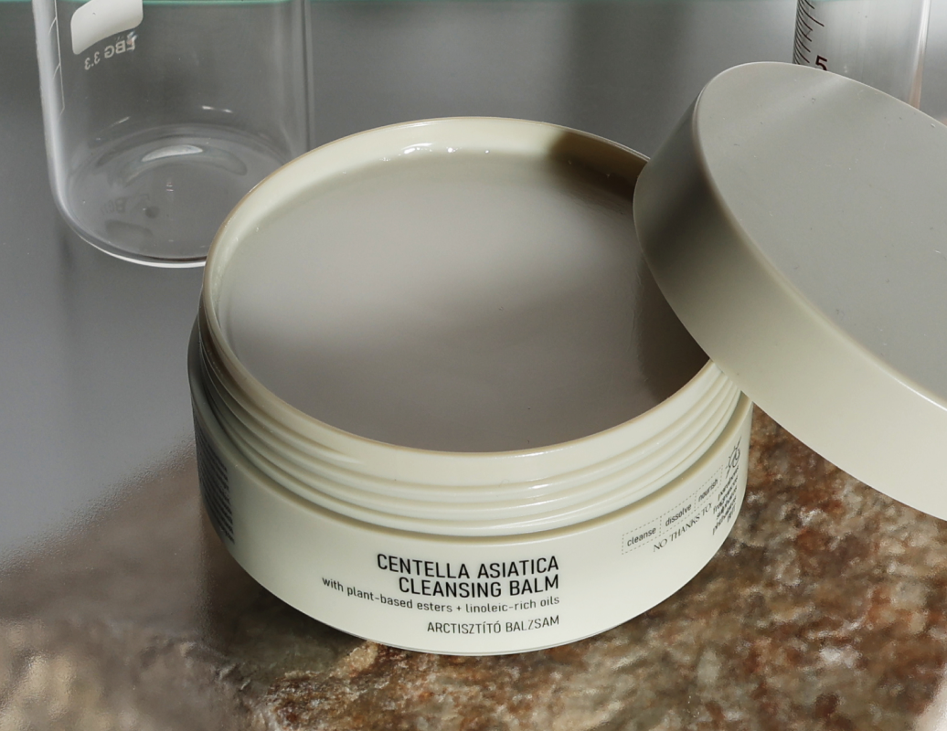 nerds Centella Asiatica Cleansing Balm