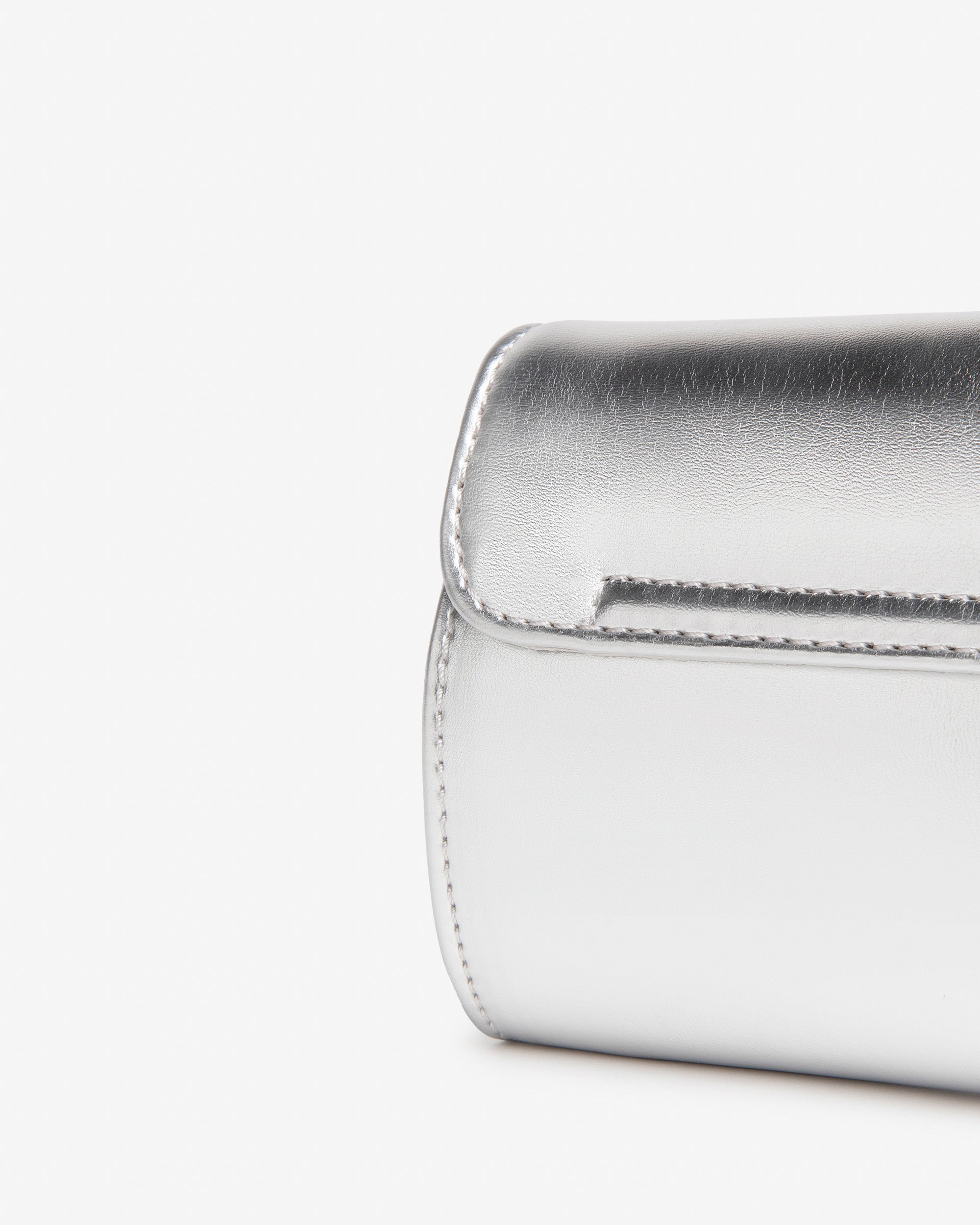  Pochette pour femme en matière technique