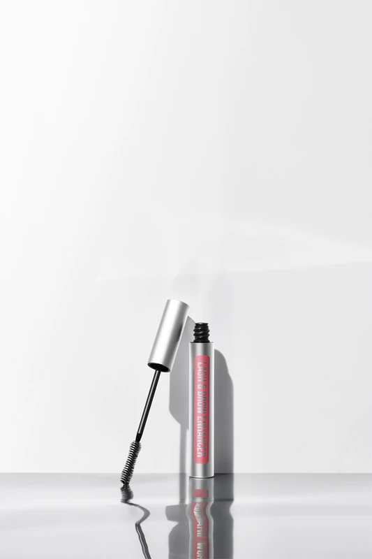 Sérum na zvýraznenie mihalníc a obočia Hairburst