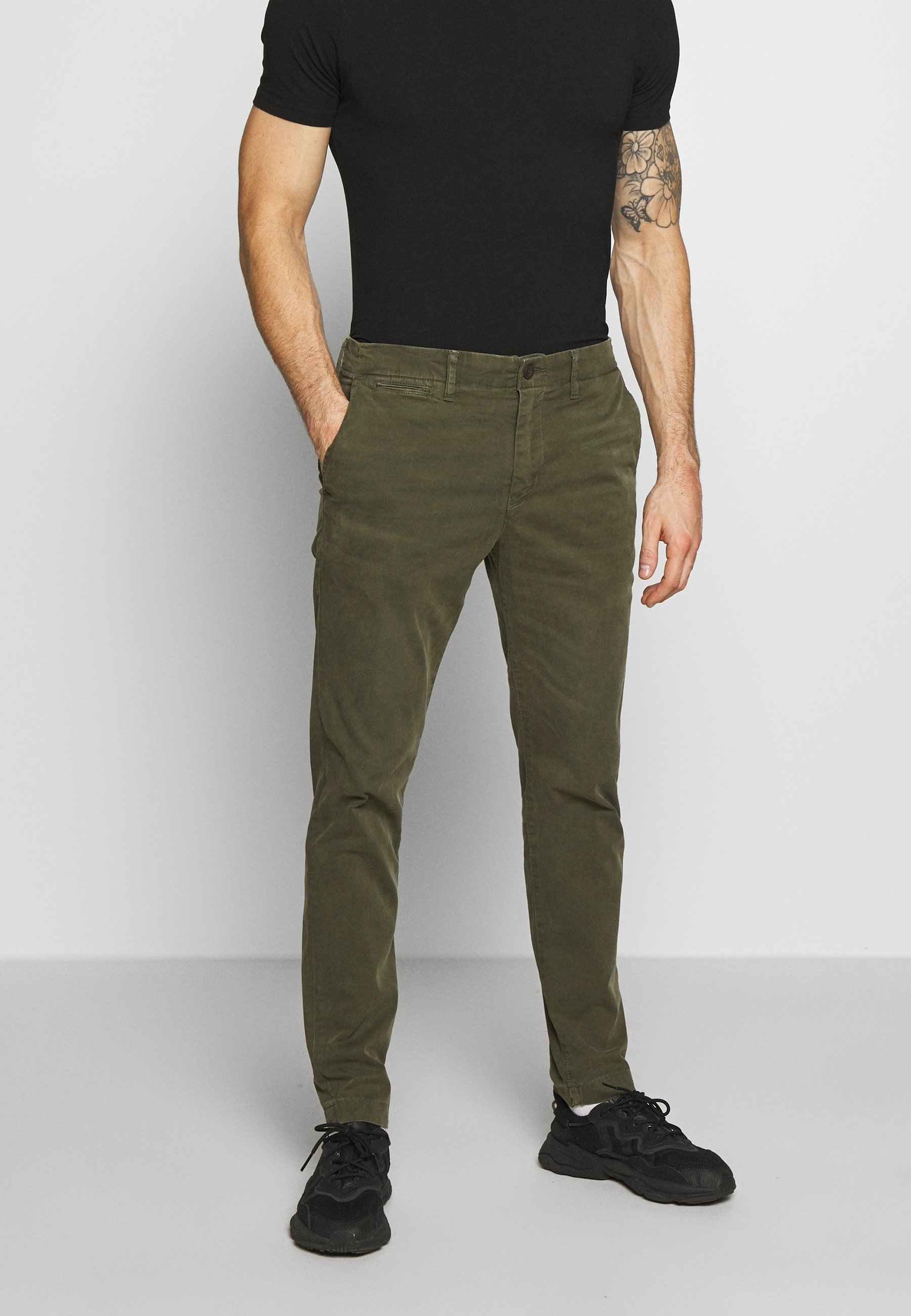 American Eagle Chinos - olijfgroen