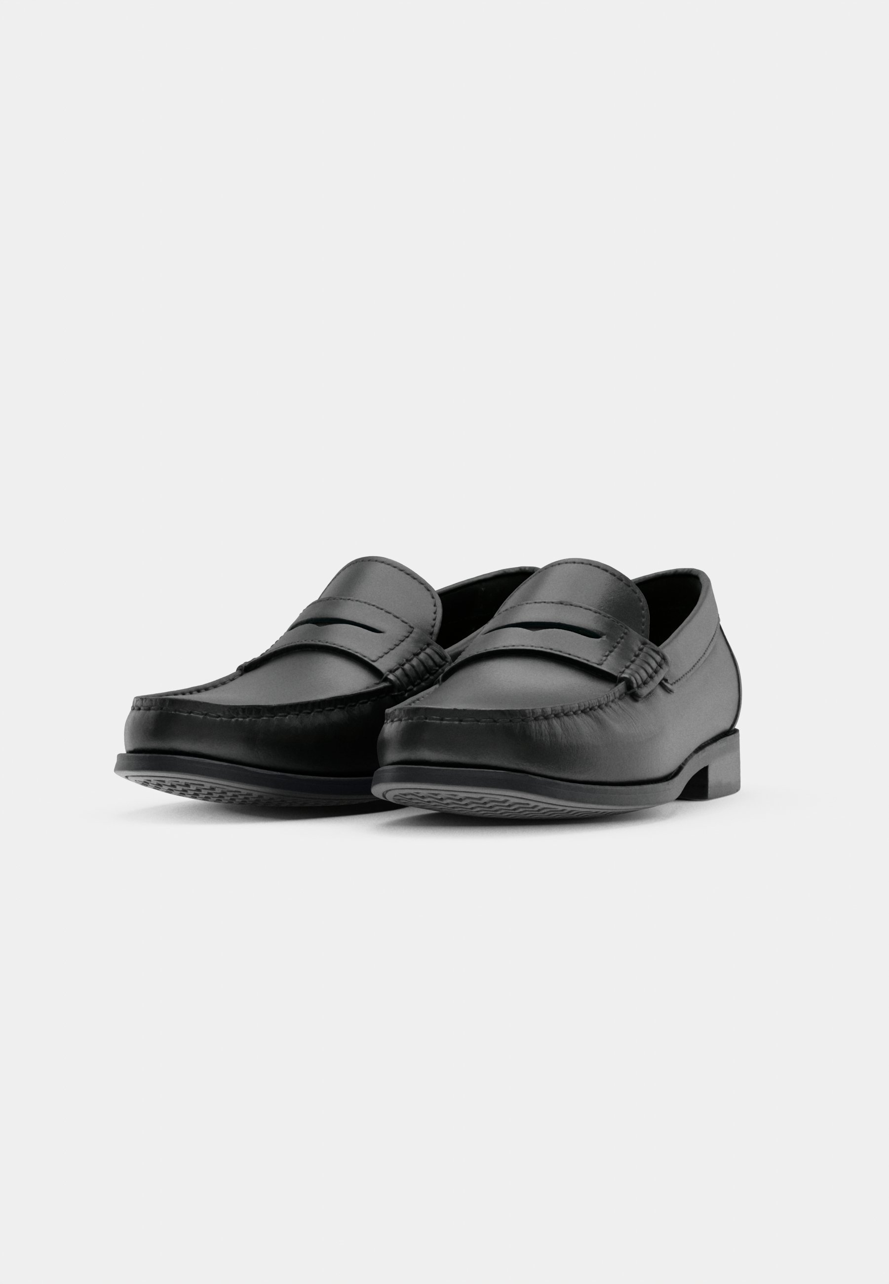 Geox NEW DAMON - Slimme instappers - zwart