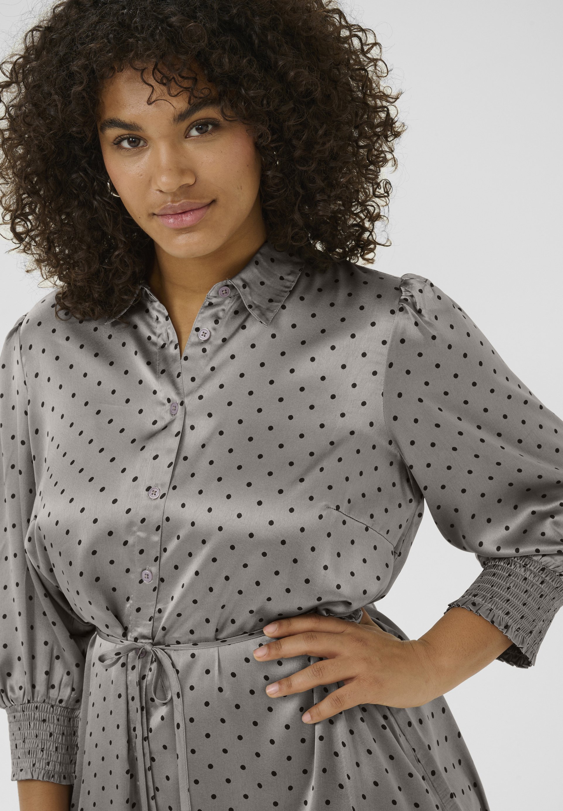 Kaffe Curve KCEMINE OLINE - Skjortekjole - steeple gray black dot