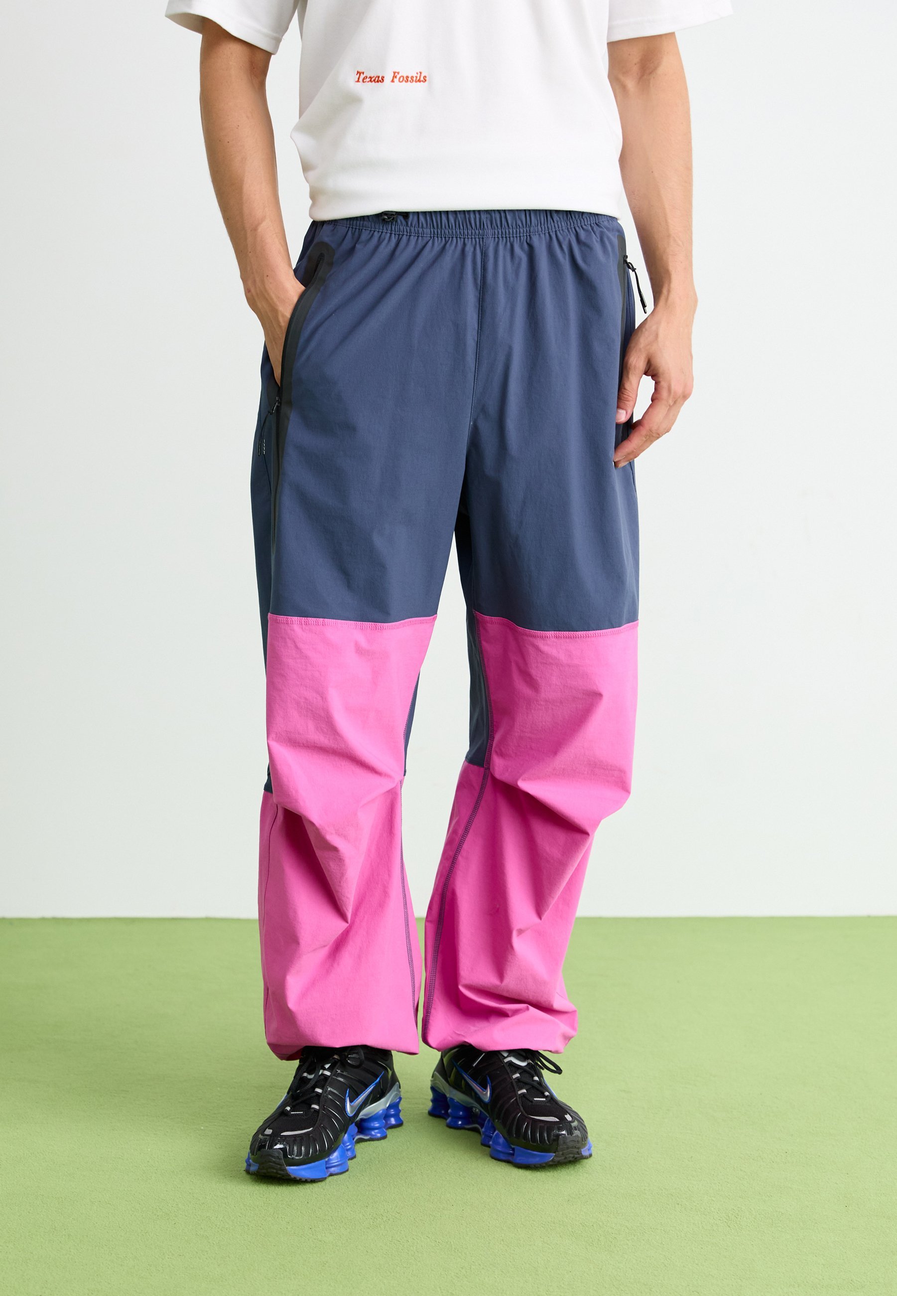 Nike Sportswear szabadidőnadrág