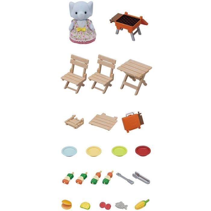 Miniature figurine - SYLVANIAN FAMILIES - The Elephant Girl and her picnic set