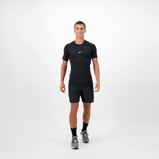  Nike Pro
