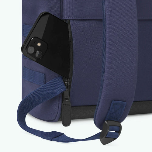 Cabaia Adventurer Kleiner Rucksack, Düsseldorf, lila
