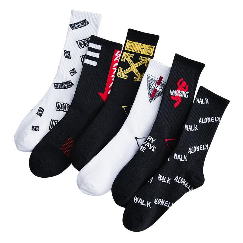 Calcetines de verano con estampado de letras para hombre, estilo skate, Harajuku, calcetines cortos de moda, suaves y transpirables de algodón, calcetines tobilleros divertidos.