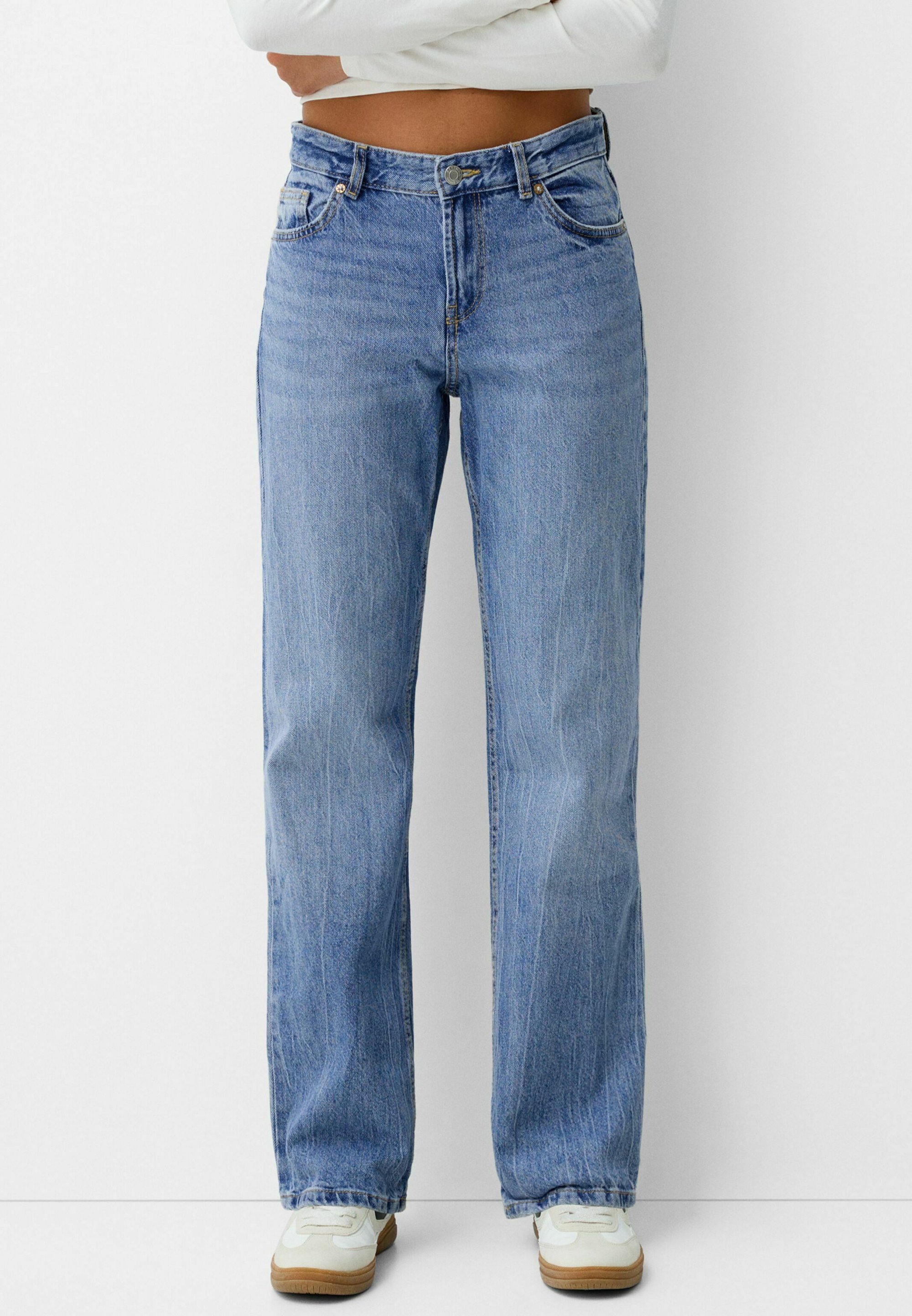 Bershka jeans met rechte pijpen - lichtblauwe denim