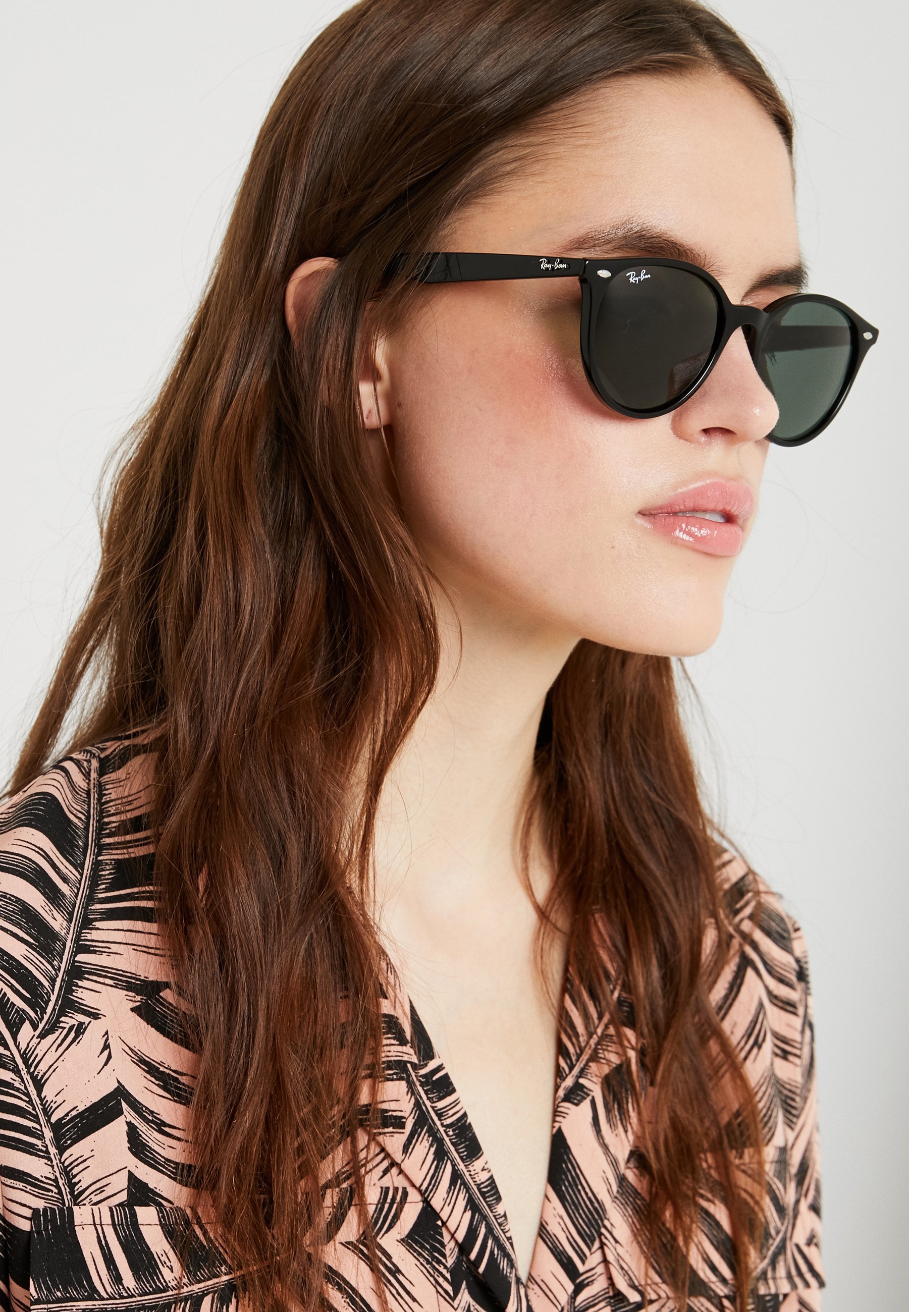 Lunettes de soleil Ray-Ban - noires