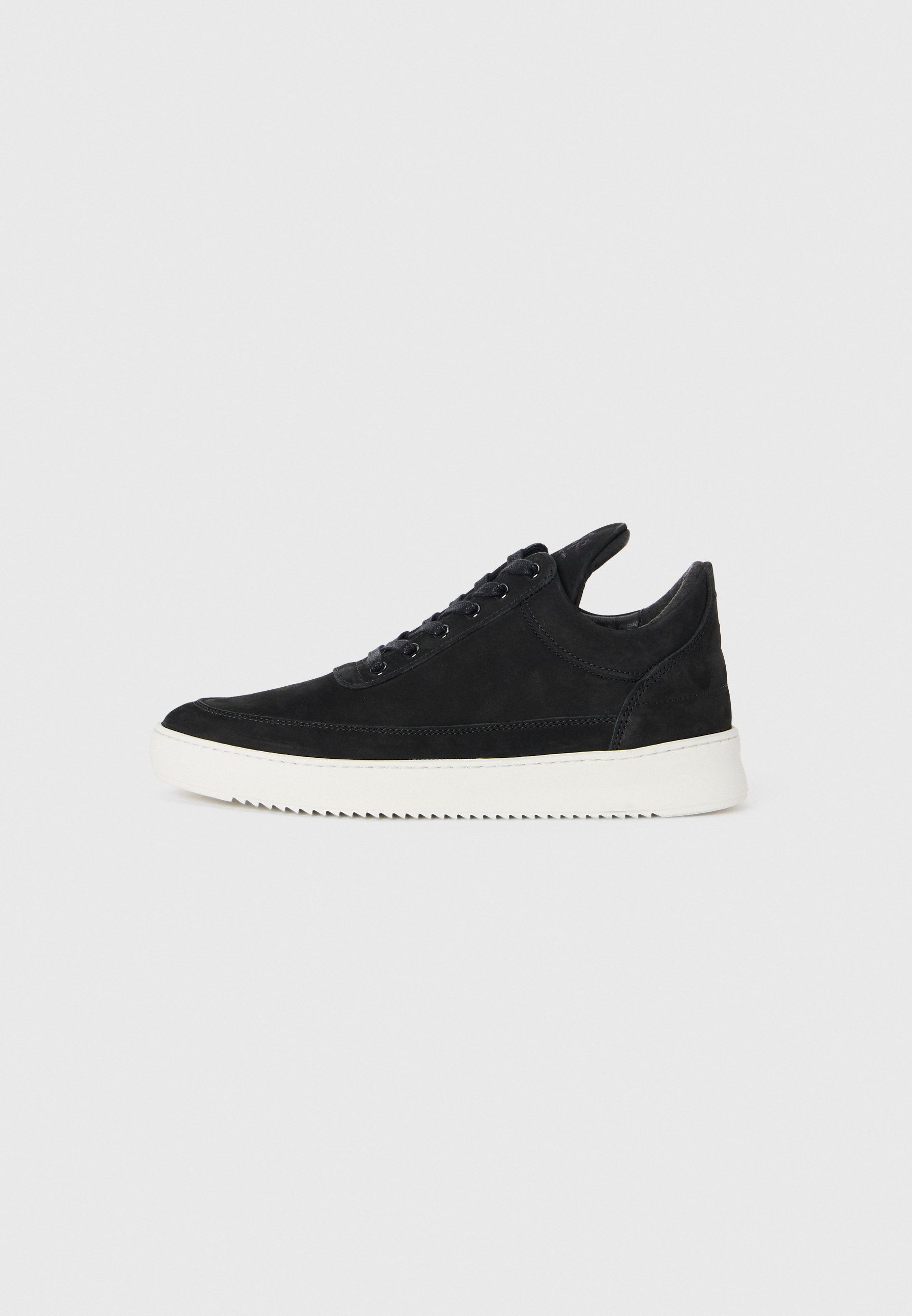 Filling Pieces Sneakers - svart