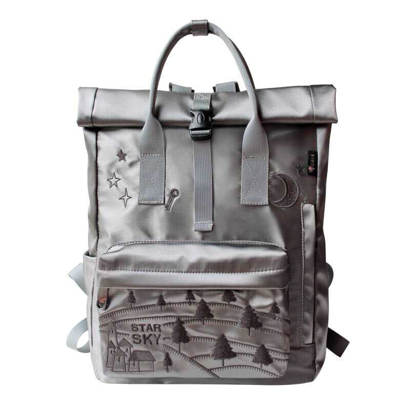 Zaini in nylon con ricamo originale 
