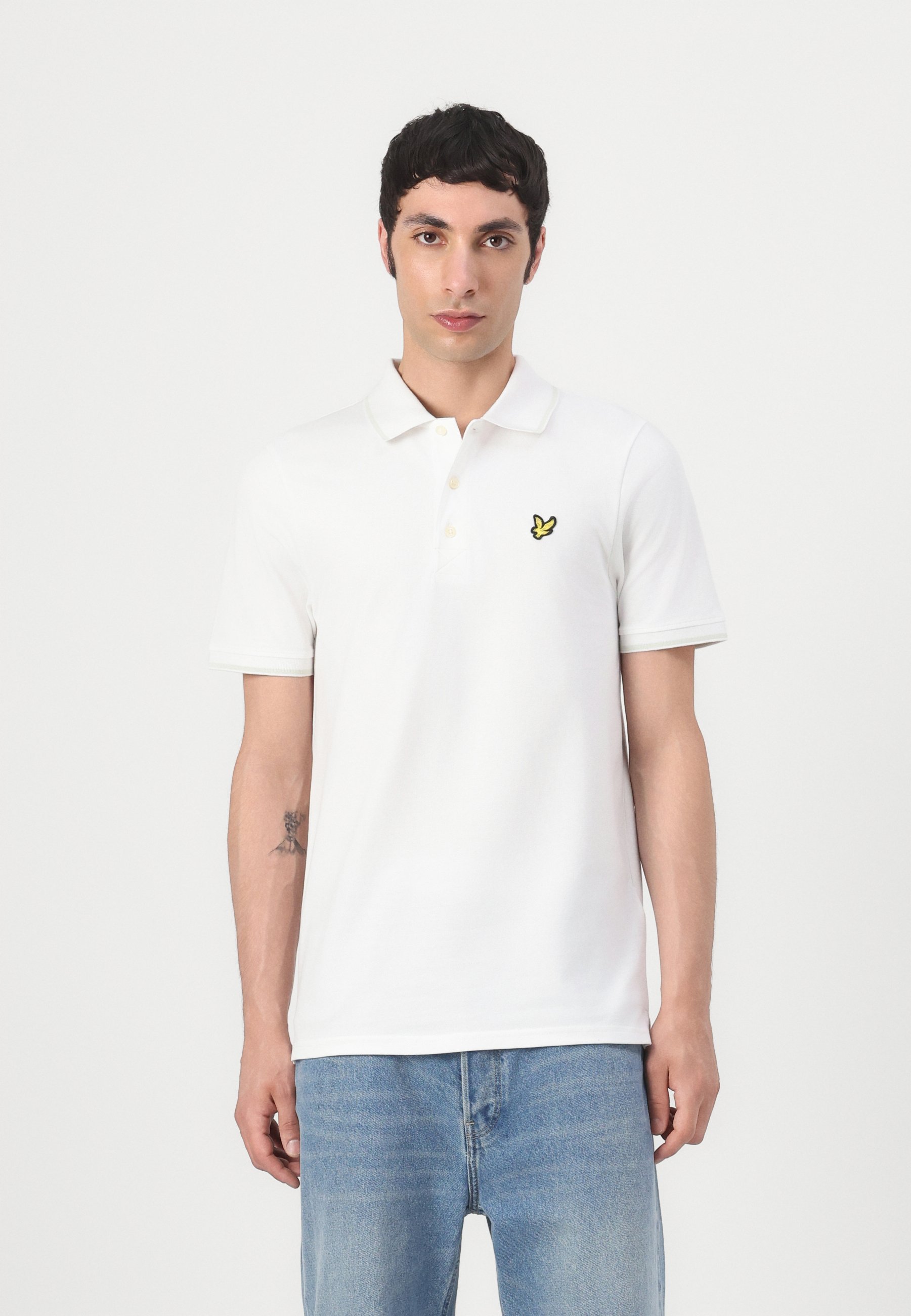 Lyle & Scott TIPPED - Poloshirt - weiß/helles Matcha
