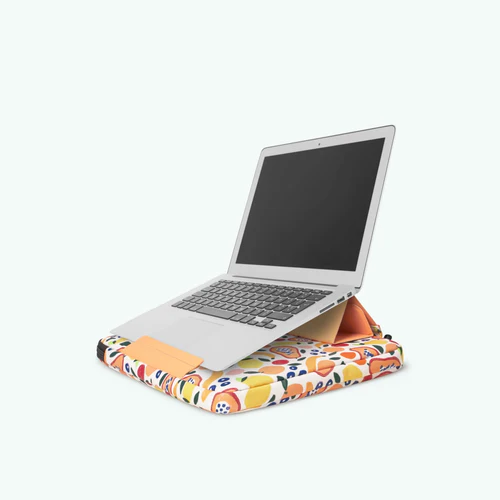 Cabaia Lake Como laptophoes voor 15/16 inch laptops in beige