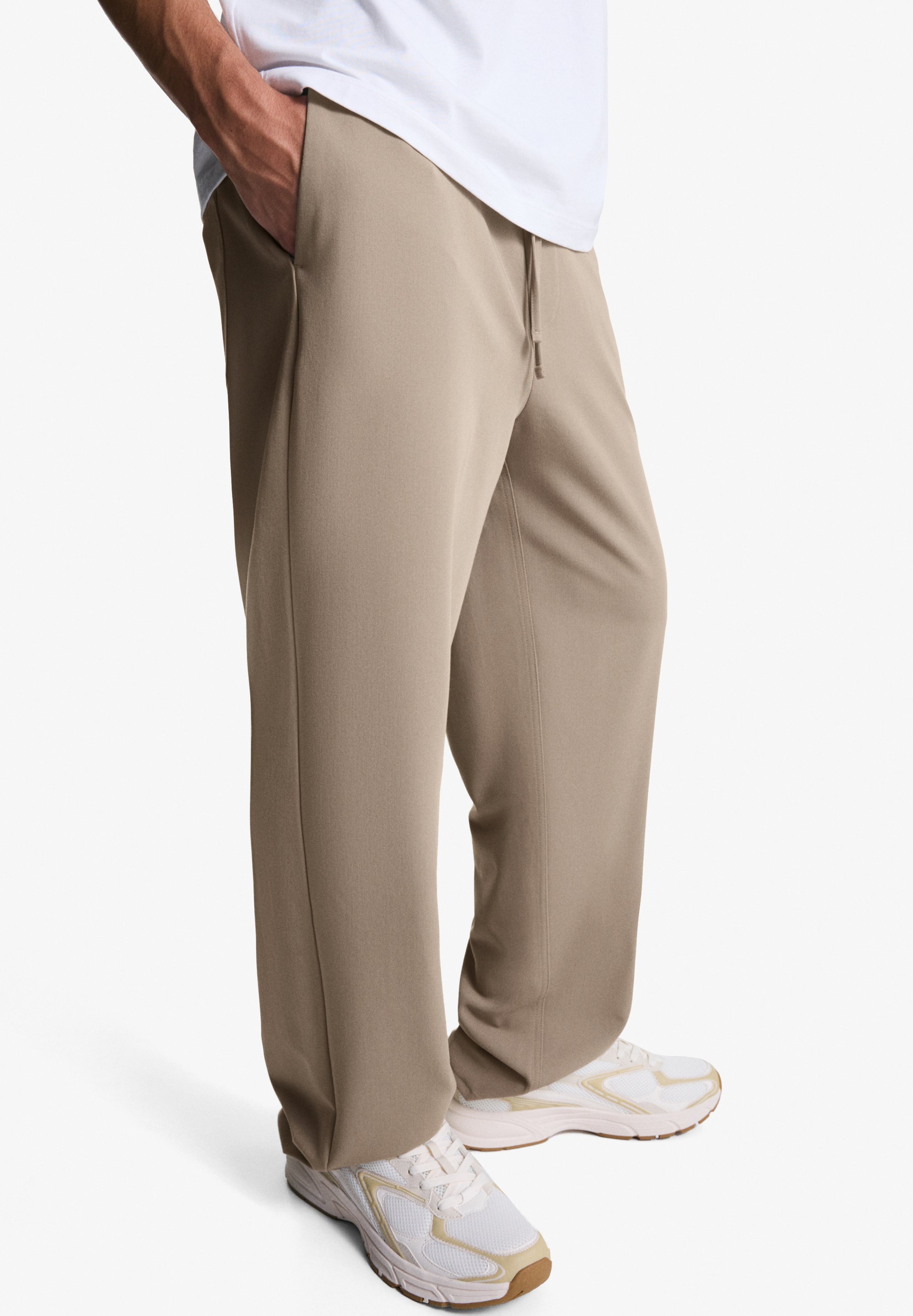Pantalon Bershka coupe droite - sable
