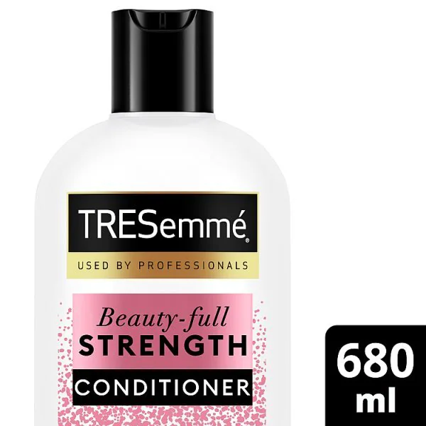 TRESemme Beauty – itin stiprus kondicionierius, 680 ml