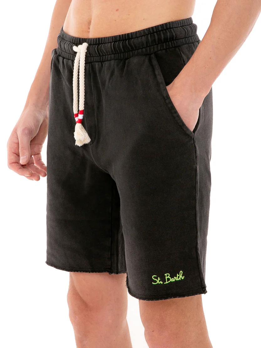 Bermudashorts voor heren van vervaagd zwart katoen.