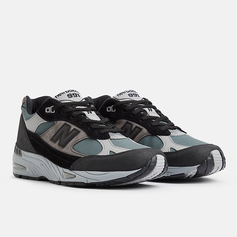 Męskie buty MADE in UK 991v1 Urban Winter – Czarne z motywem Turbulence and Monument