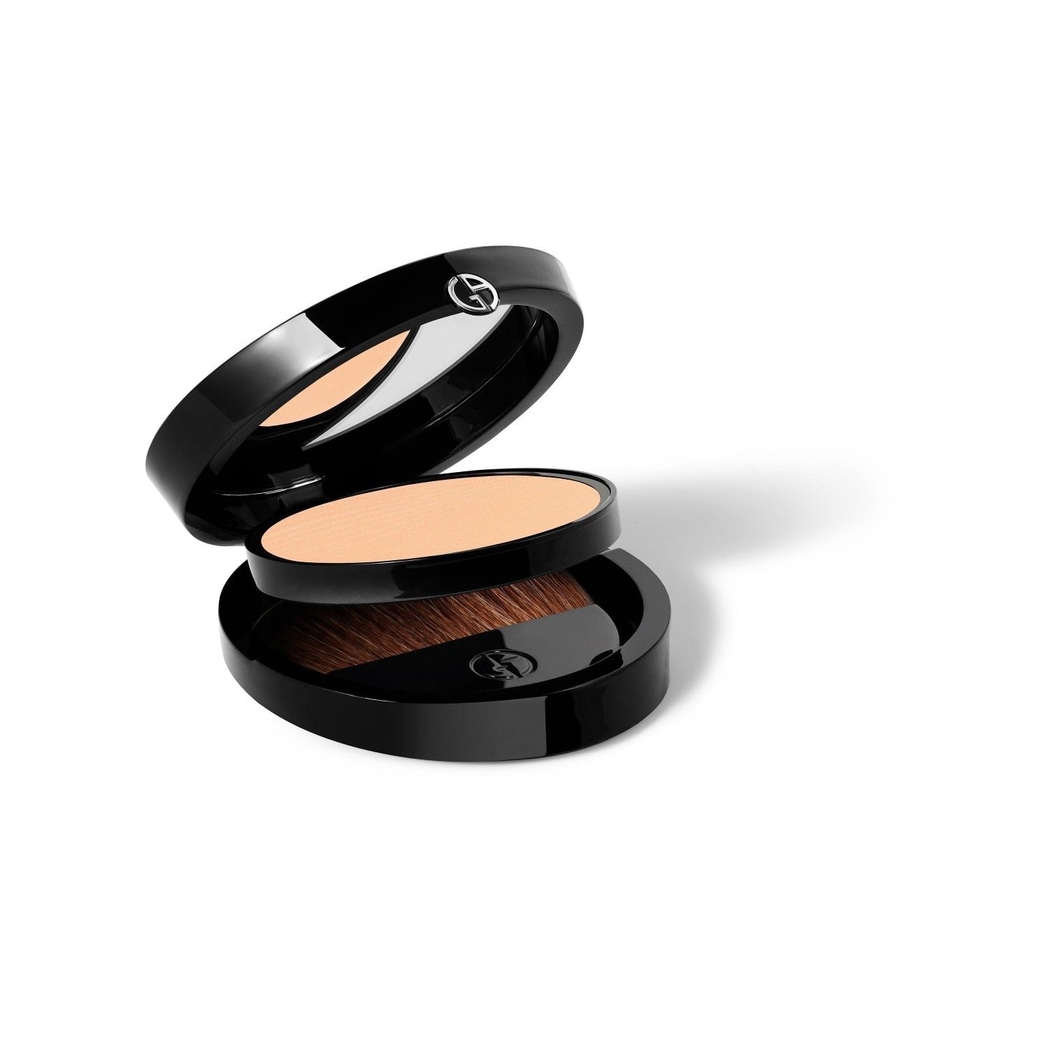 „Armani“ pudra „Luminous Silk Glow Fusion“ – 3,5 g