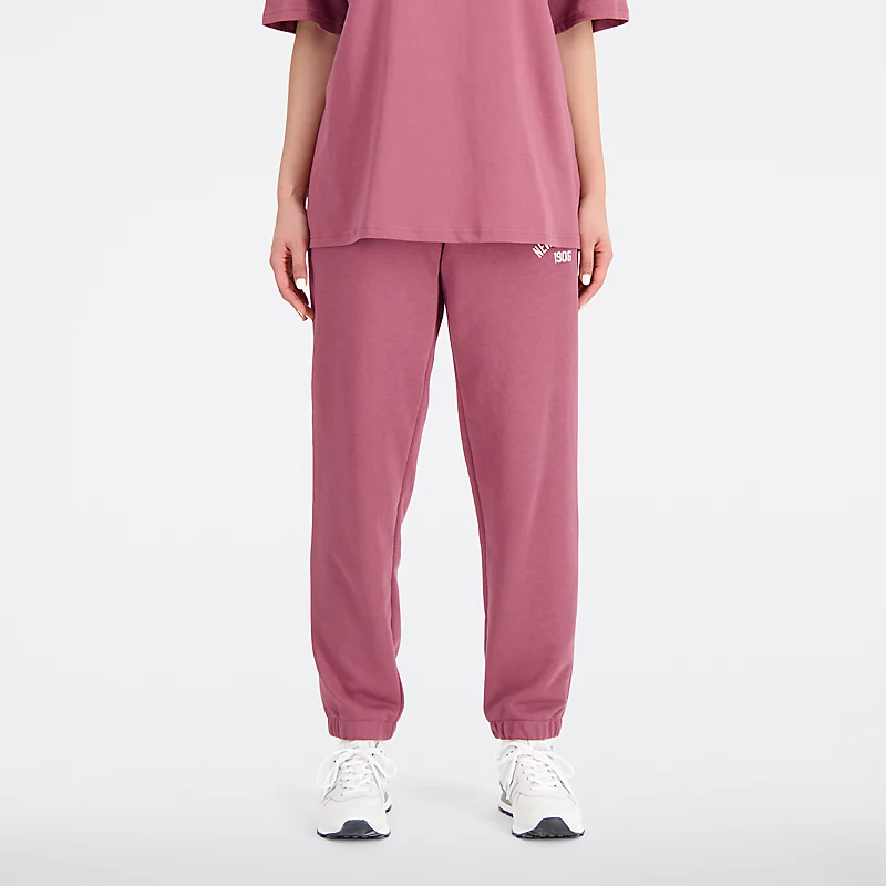 Pantaloni Femme Essentials Varsity din fleece – Burgundiu spălat