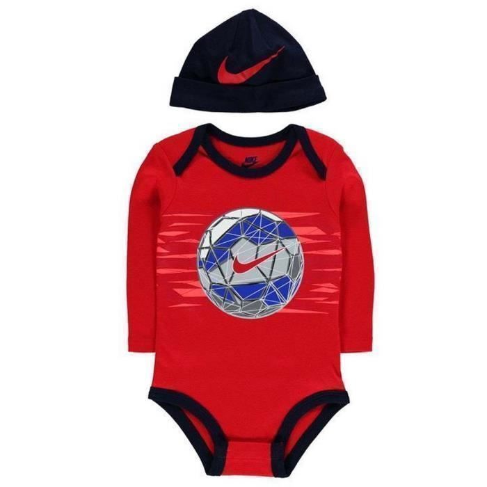 Conjunto de ropa de fútbol para bebé niño: body y gorro rojos y azul marino.