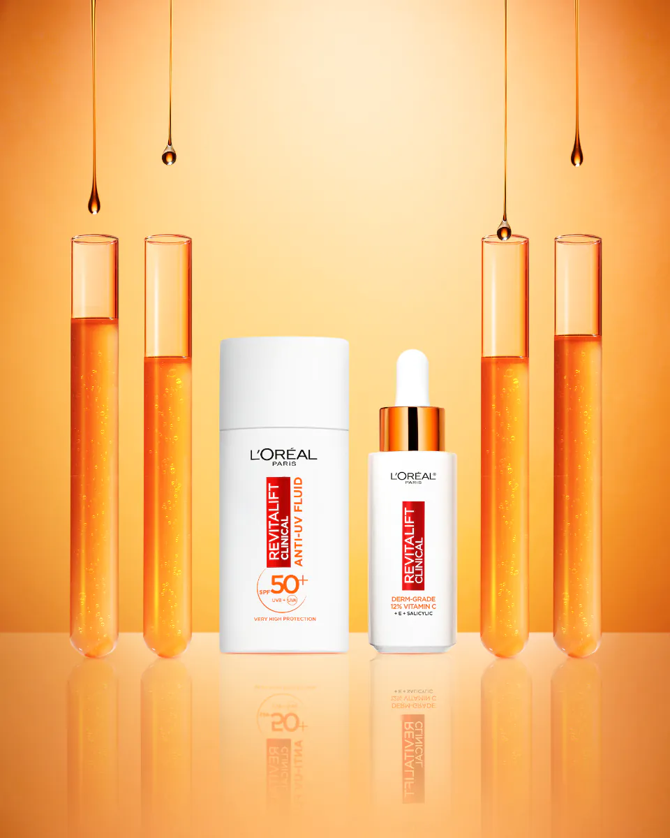 L'Oréal Paris Revitalift Clinical Rozświetlający krem na dzień z witaminą C SPF50+