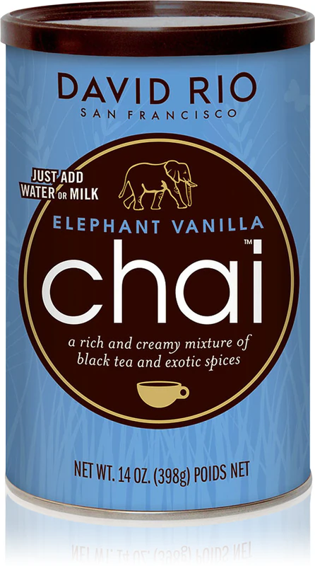 Pó David Rio Elephant Vanilla Chai para preparar a bebida.