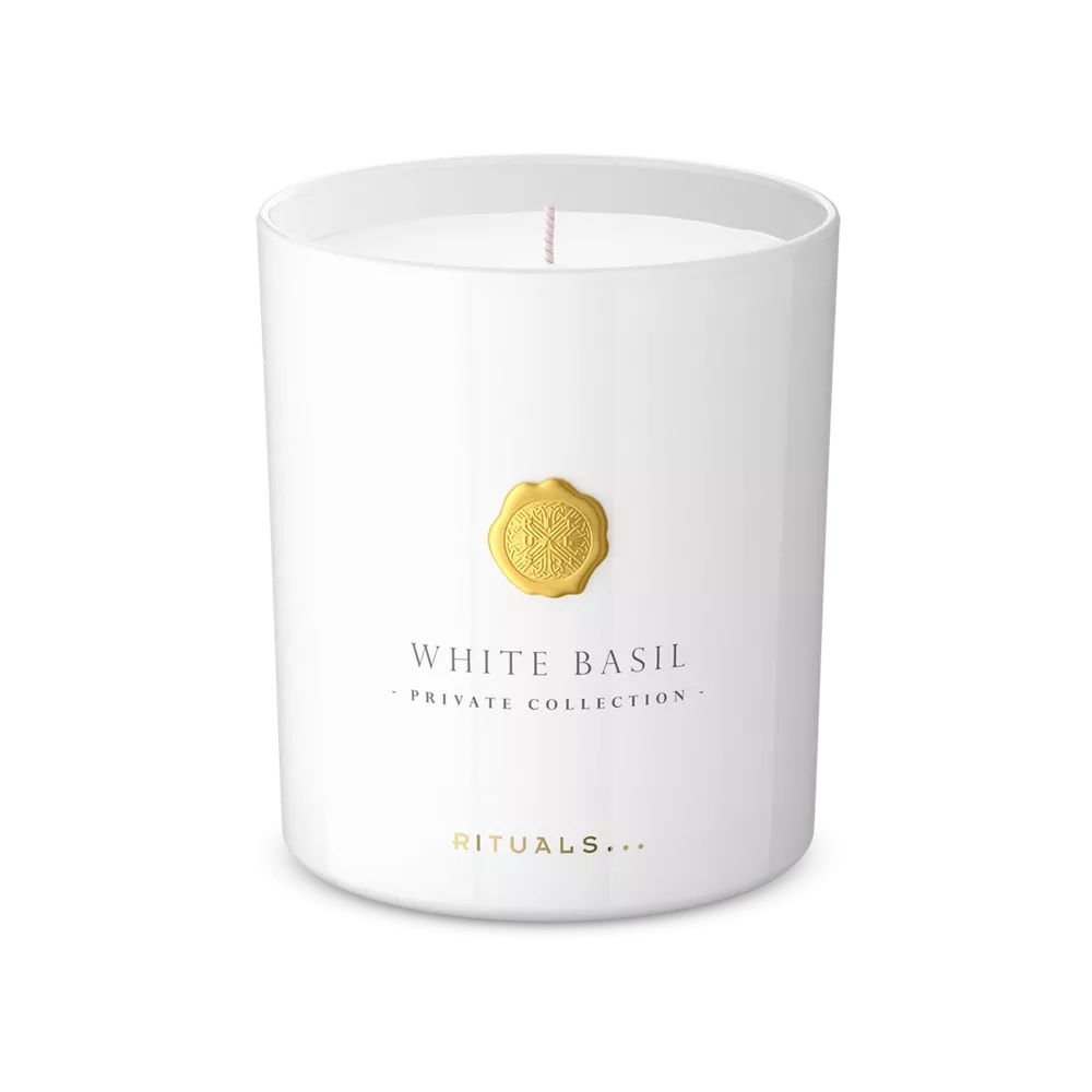 Dišeča sveča Private Collection White Basil Scented Candle, 360 g