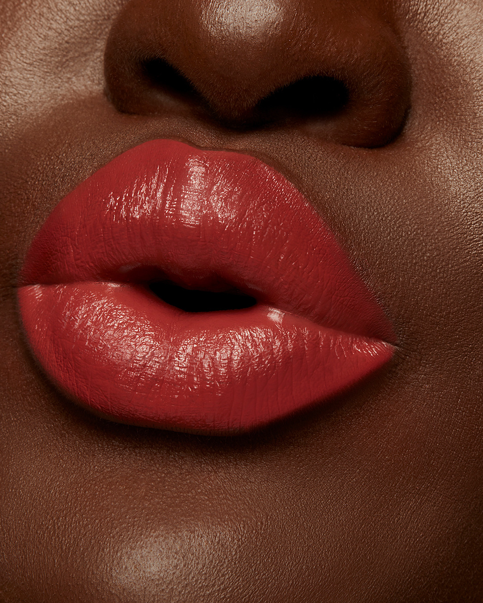 MAC LOVE ME ΥΓΡΟ ΧΕΙΛΟΥΡΓΙΚΟ ΕΝΥΔΑΤΙΚΟ ΥΓΡΟ ΧΕΙΛΟΥΡΓΙΚΟ - 12 ΩΡΩΝ ΔΙΑΡΚΕΙΑΣ