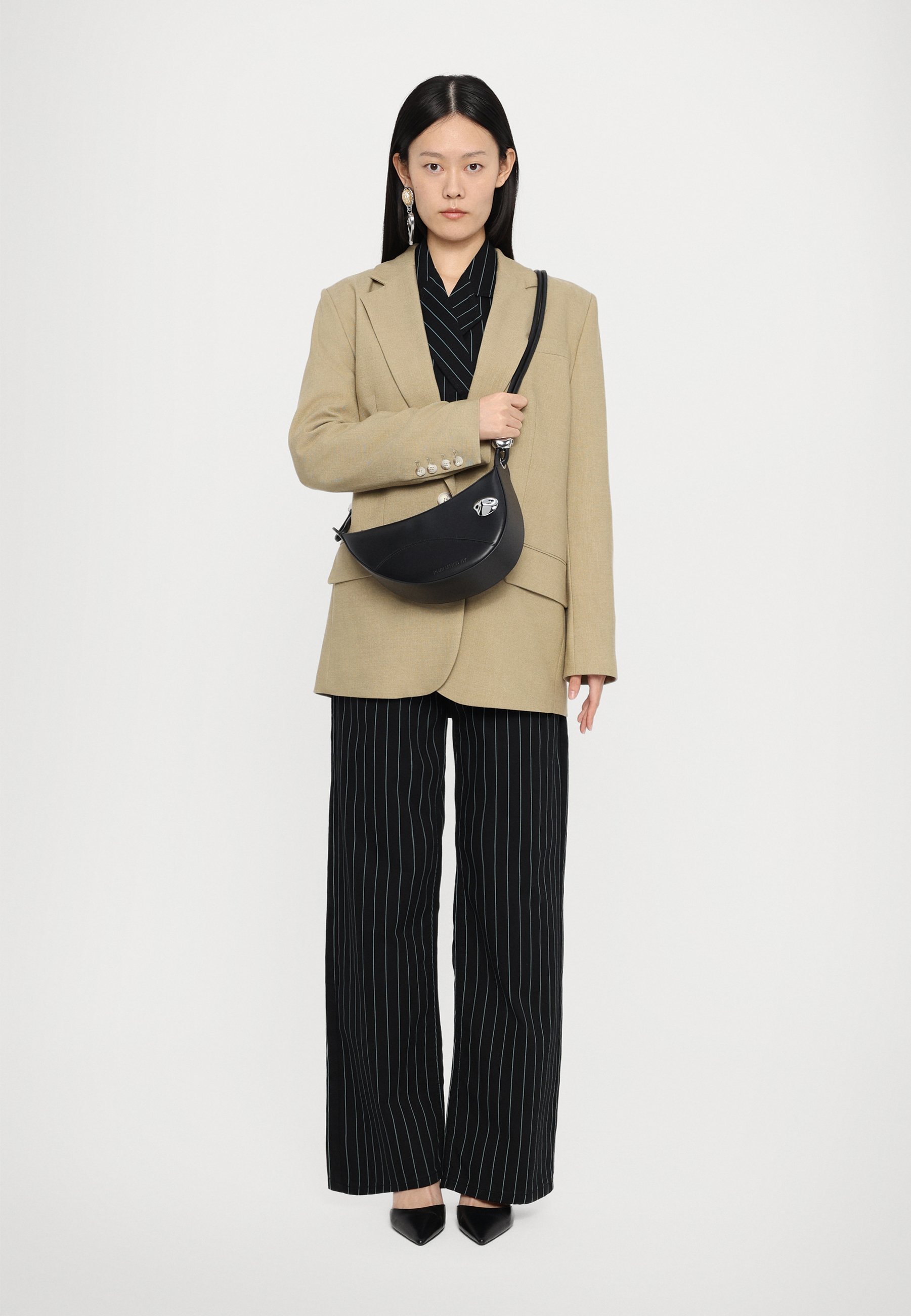 Sac bandoulière OMNI CROSS BODY noir - Publié par OMNI CROSS BODY