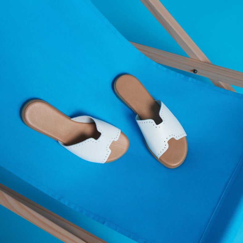 Zuecos/mules blancos para mujer