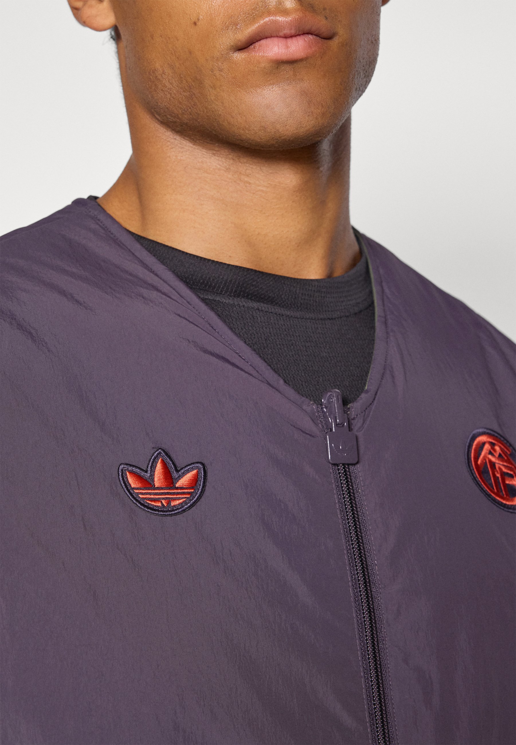 adidas Originals FC BAYERN MUNICH ICON VESTE - Gilet - noir aurore/vert de base