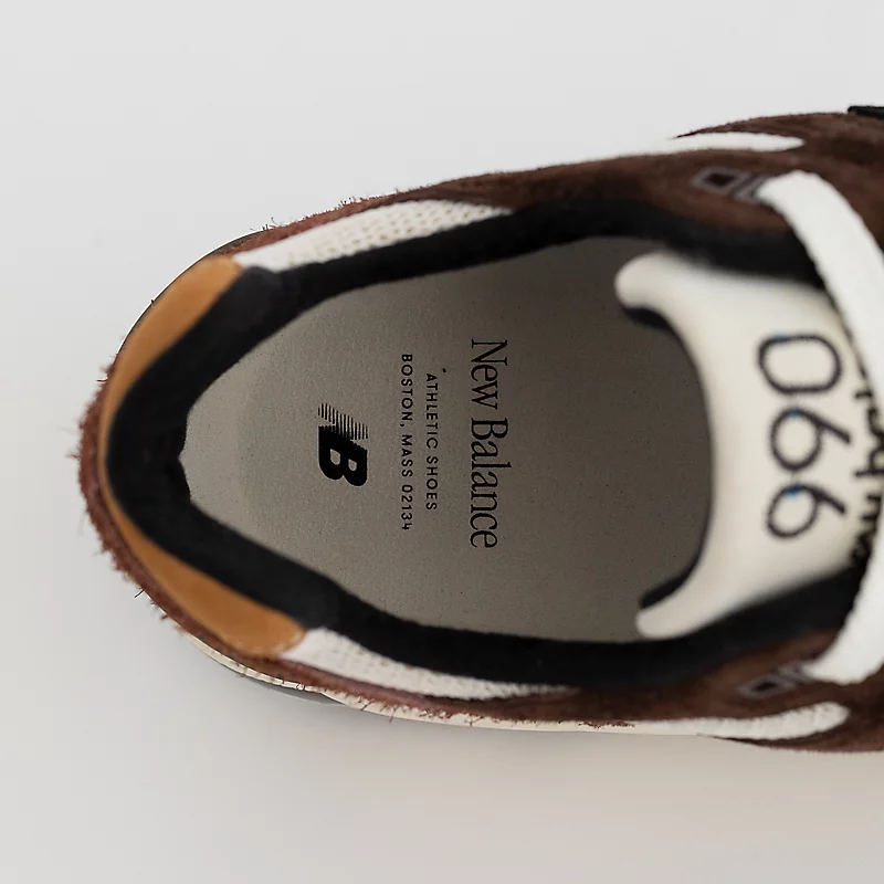 Chaussures pour hommes 990v2 fabriquées aux États-Unis - Noires et marron