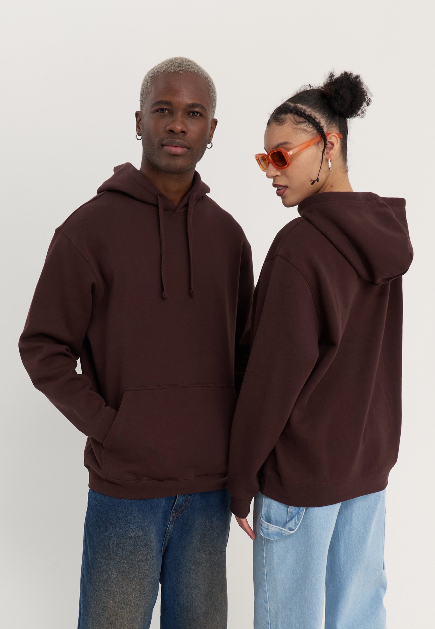 YOURTURN UNISEX - Hoodie - bruin