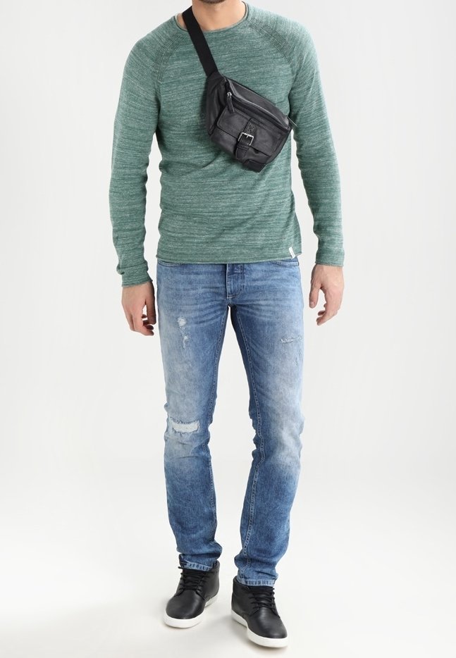 Pier One Jumper - gevlekt groen