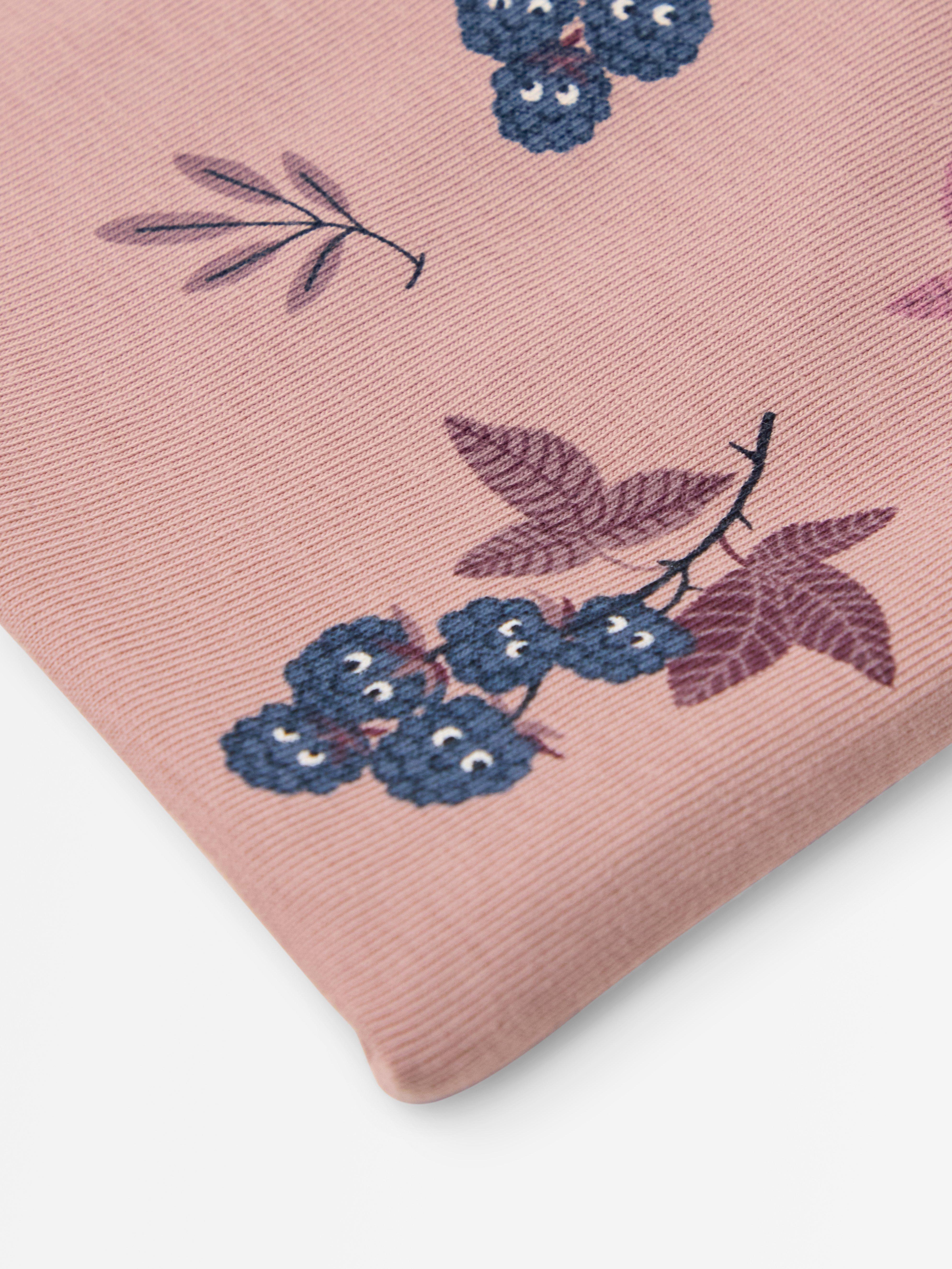 Tricot roz deschis