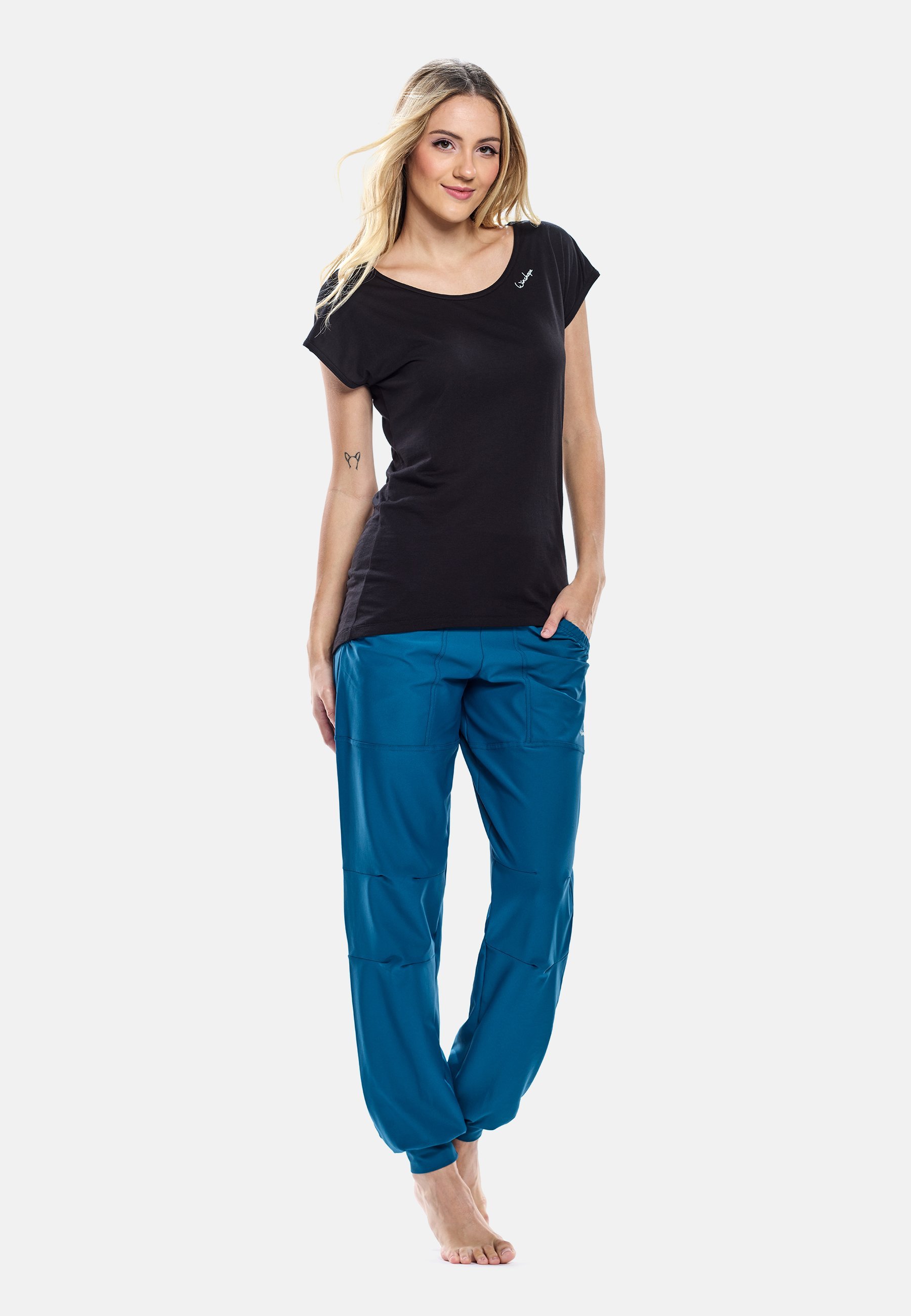 Winshape KURZARMSHIRT - Basic T-shirt - zwart
