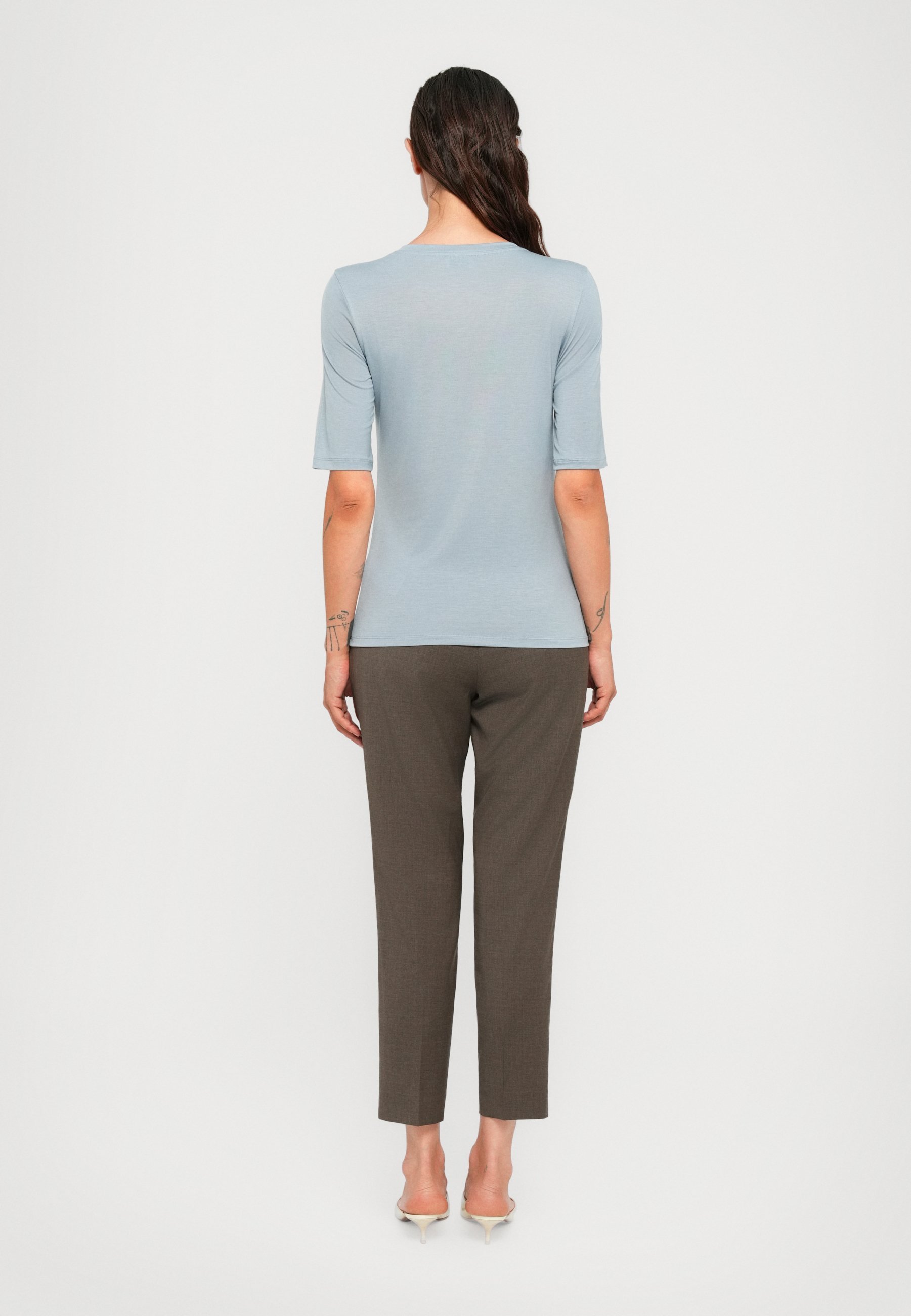 Filippa K ELENA T-shirt - Basic T-shirt - mistblauw
